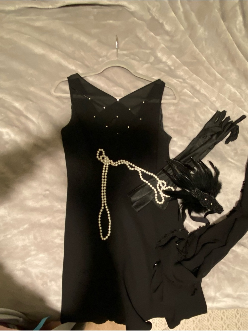 Evan Picone Black Sleeveless Midi Dress with Bead Accents
